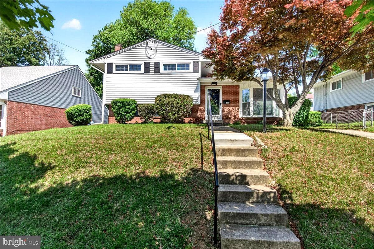 13016 Turkey Branch Parkway photo 1