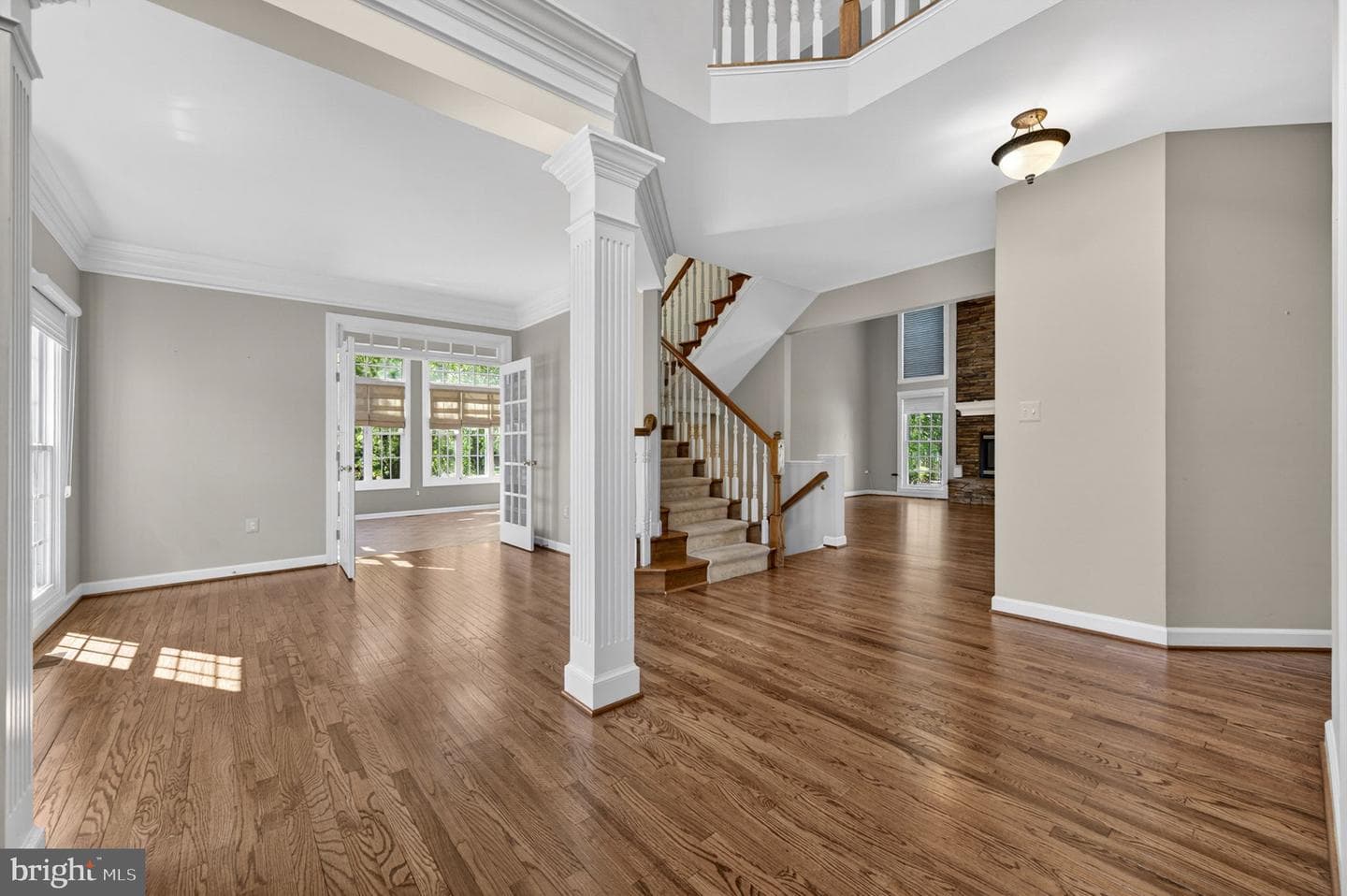 2112 Bordly Drive photo 10