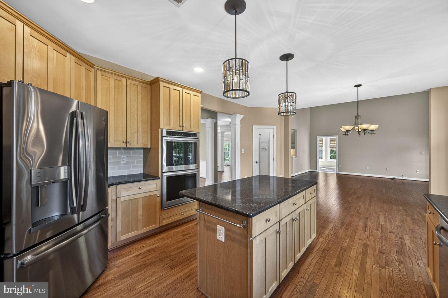 2112 Bordly Drive photo 37