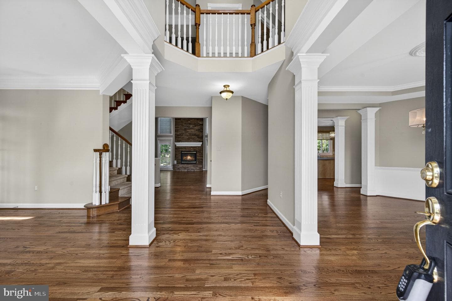 2112 Bordly Drive photo 4