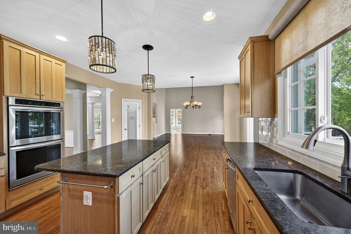 2112 Bordly Drive photo 40