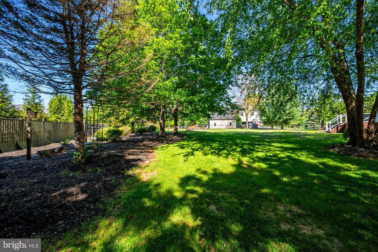2112 Bordly Drive photo 86