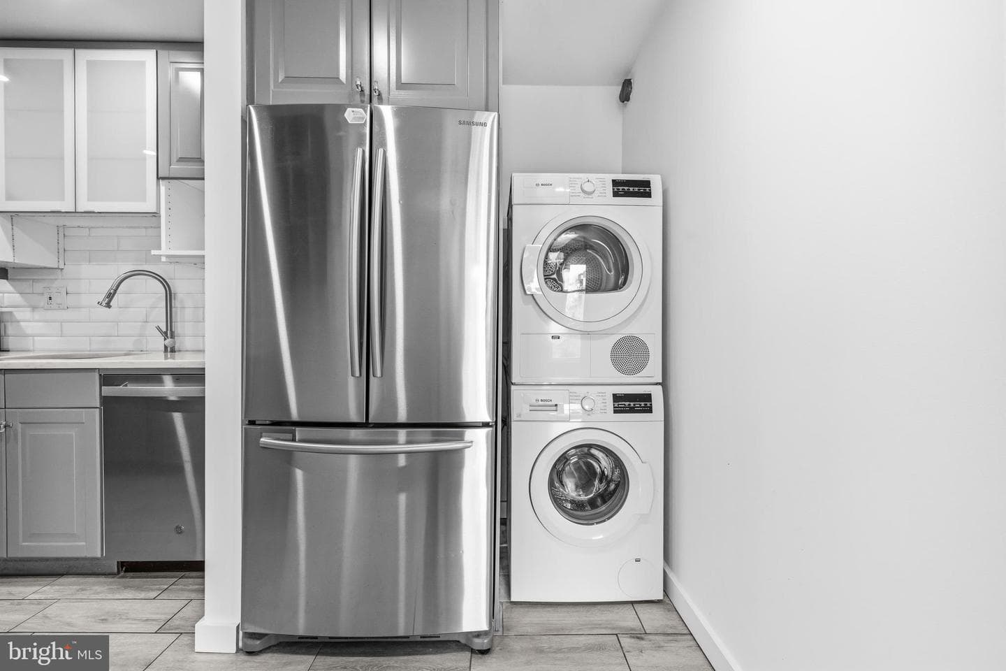 11911 Parklawn Drive #301 photo 12