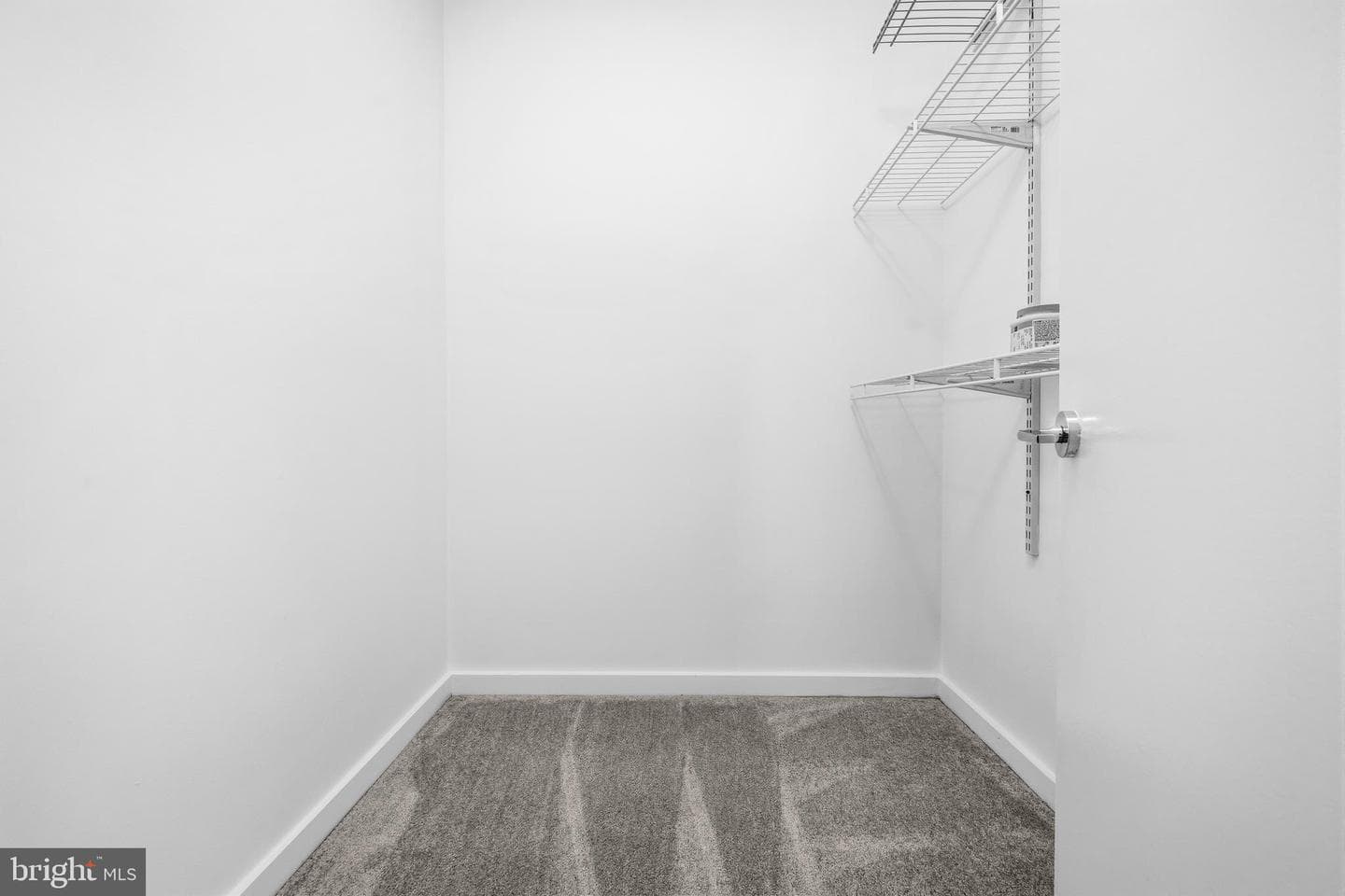 11911 Parklawn Drive #301 photo 22