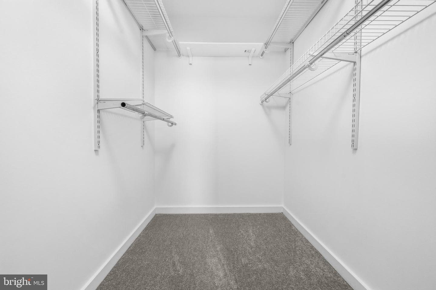 11911 Parklawn Drive #301 photo 25