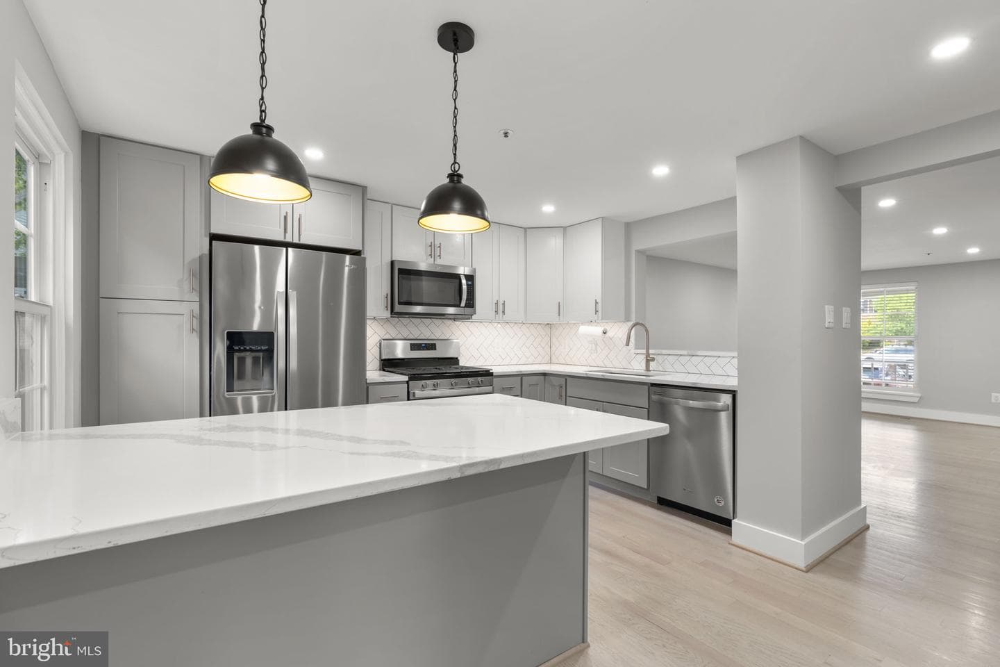 20517 Staffordshire Drive photo 10