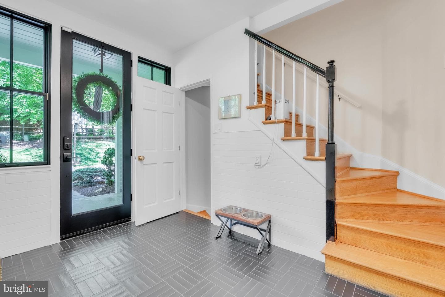 14 Stanmore Court photo 70
