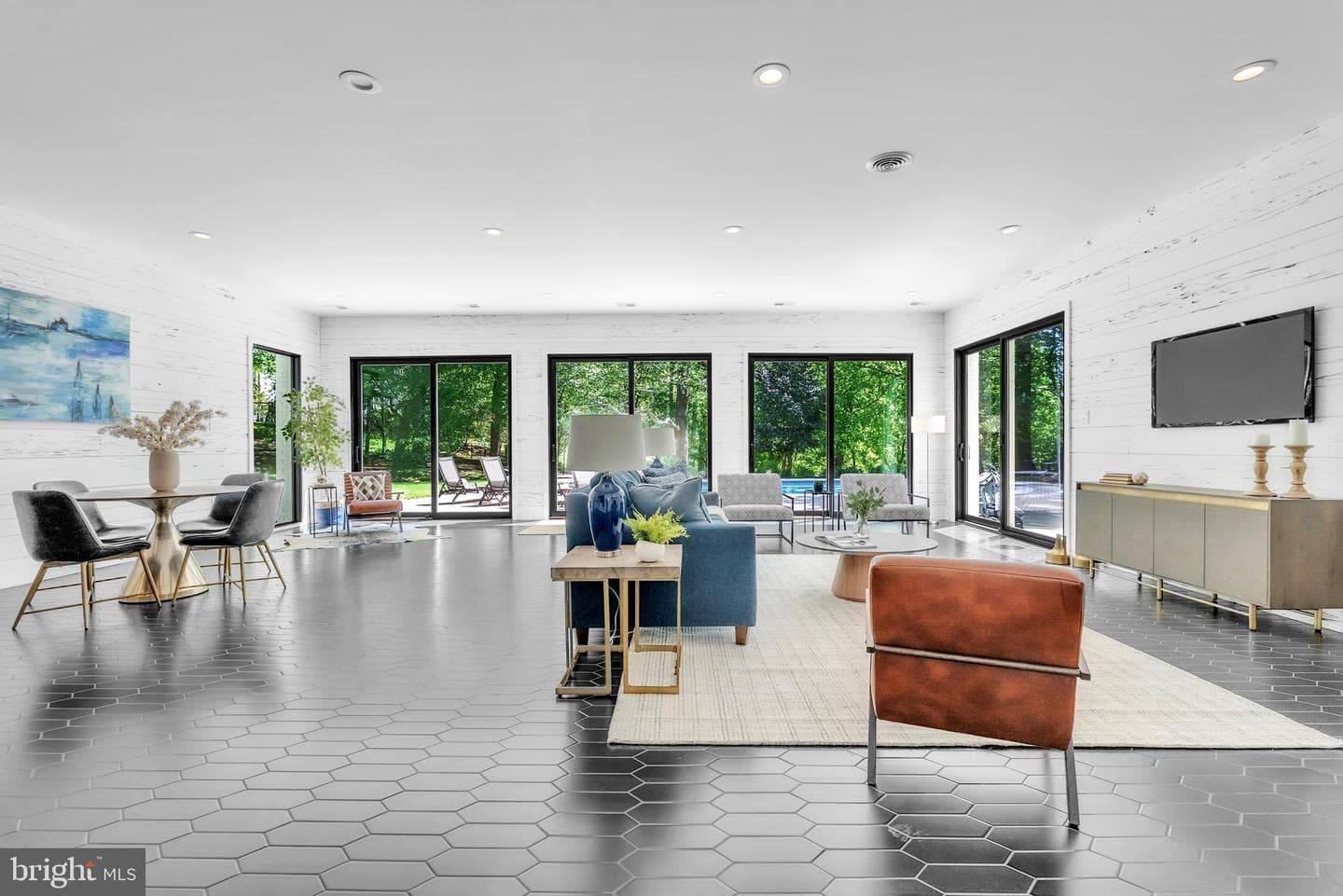 14 Stanmore Court photo 75