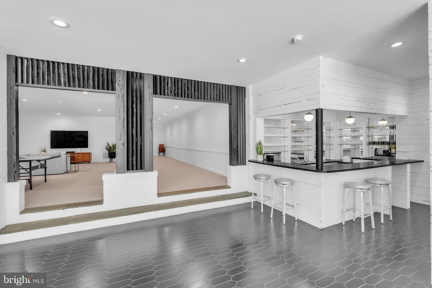 14 Stanmore Court photo 79