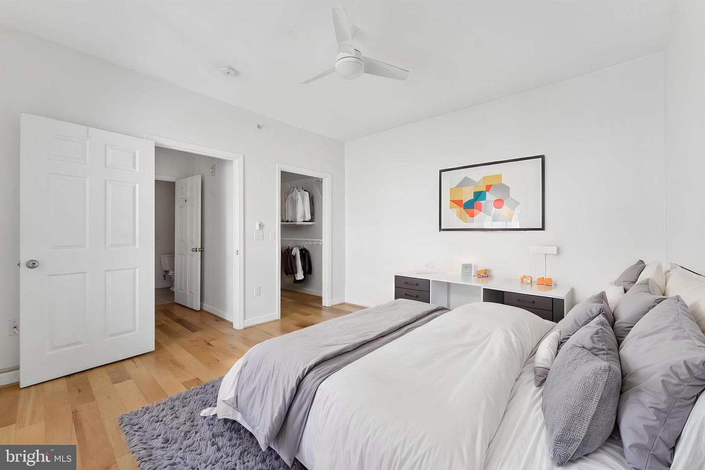 501 Hungerford Drive #462 photo 12