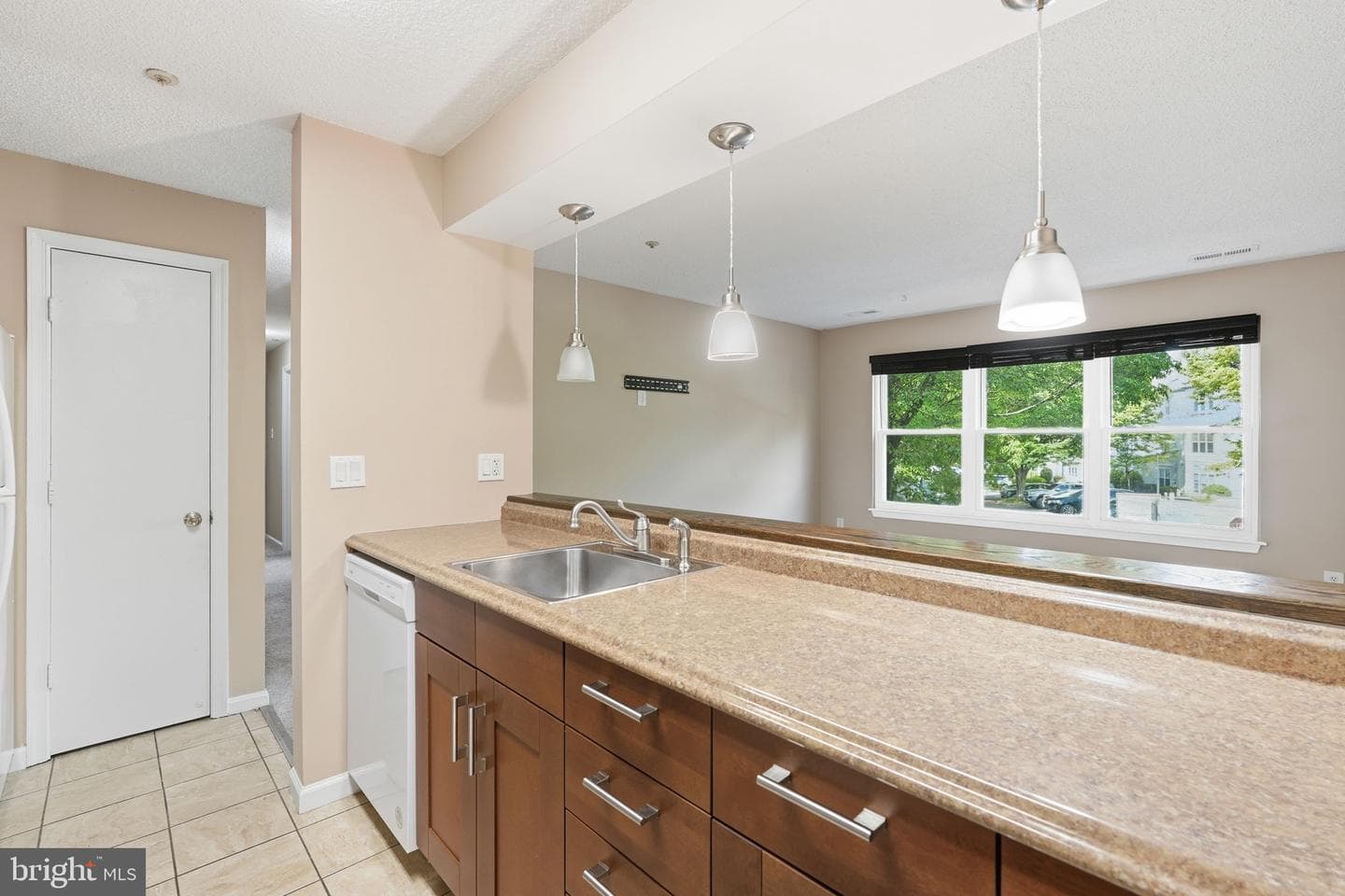 14018 Valleyfield Drive #6-7 photo 8