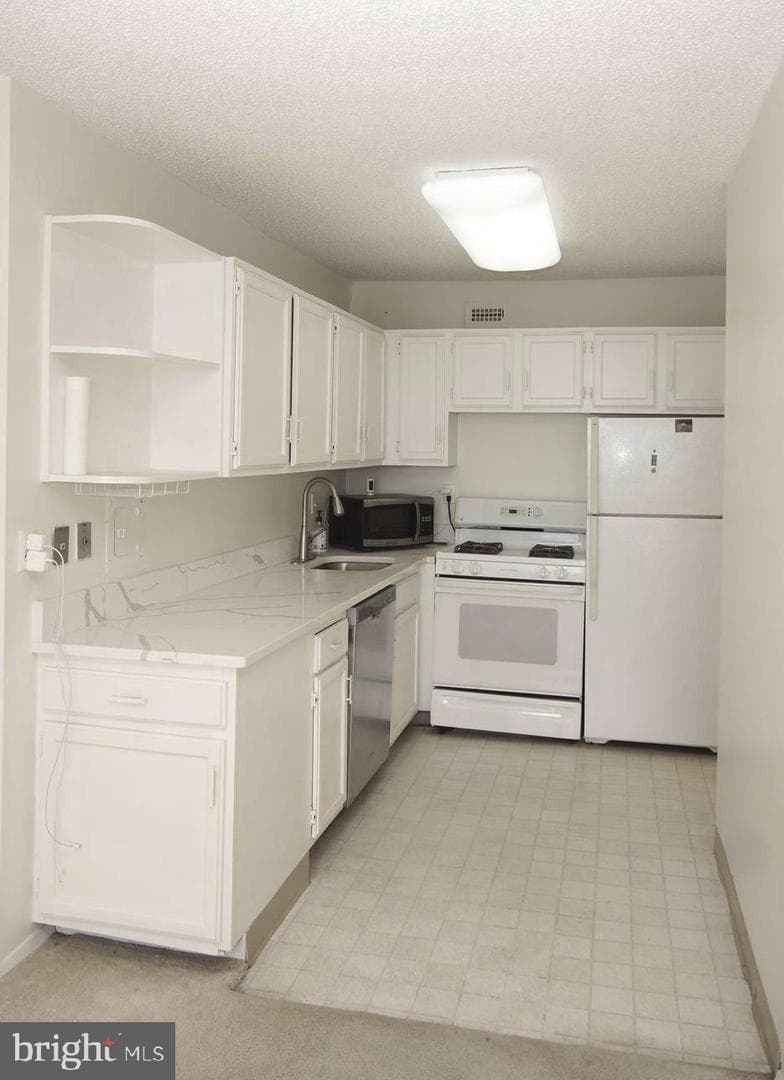 5225 Pooks Hill Rd # 1814N photo 13