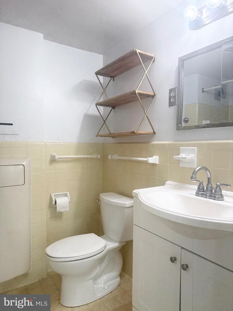 10401 Grosvenor Place #1128 photo 12