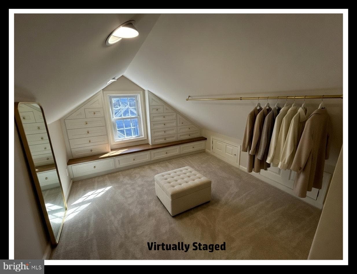 9421 Thornhill Road photo 29