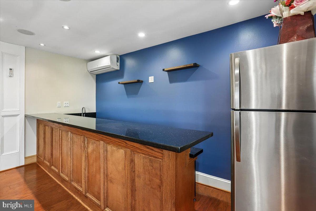 3709 Kenway Street photo 10
