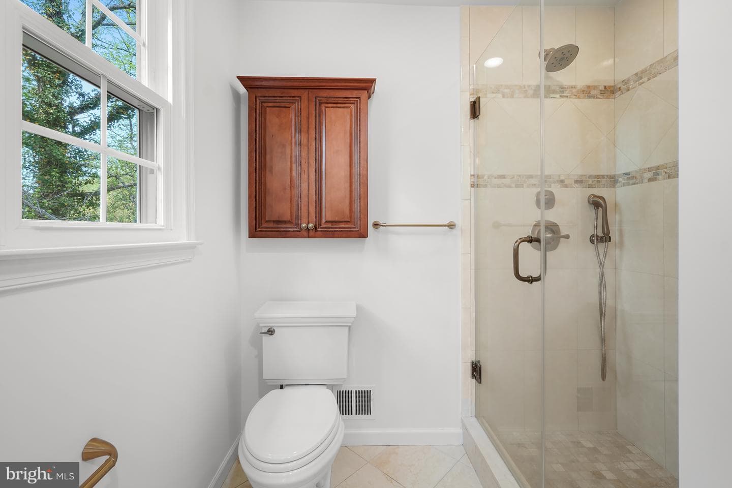 16528 George Washington Drive photo 17