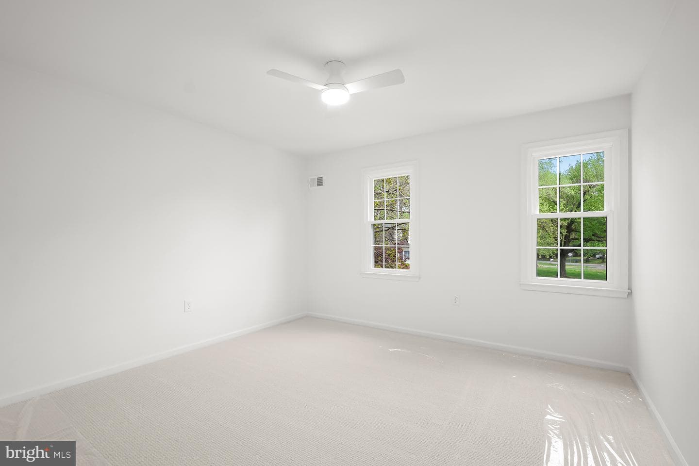 16528 George Washington Drive photo 24