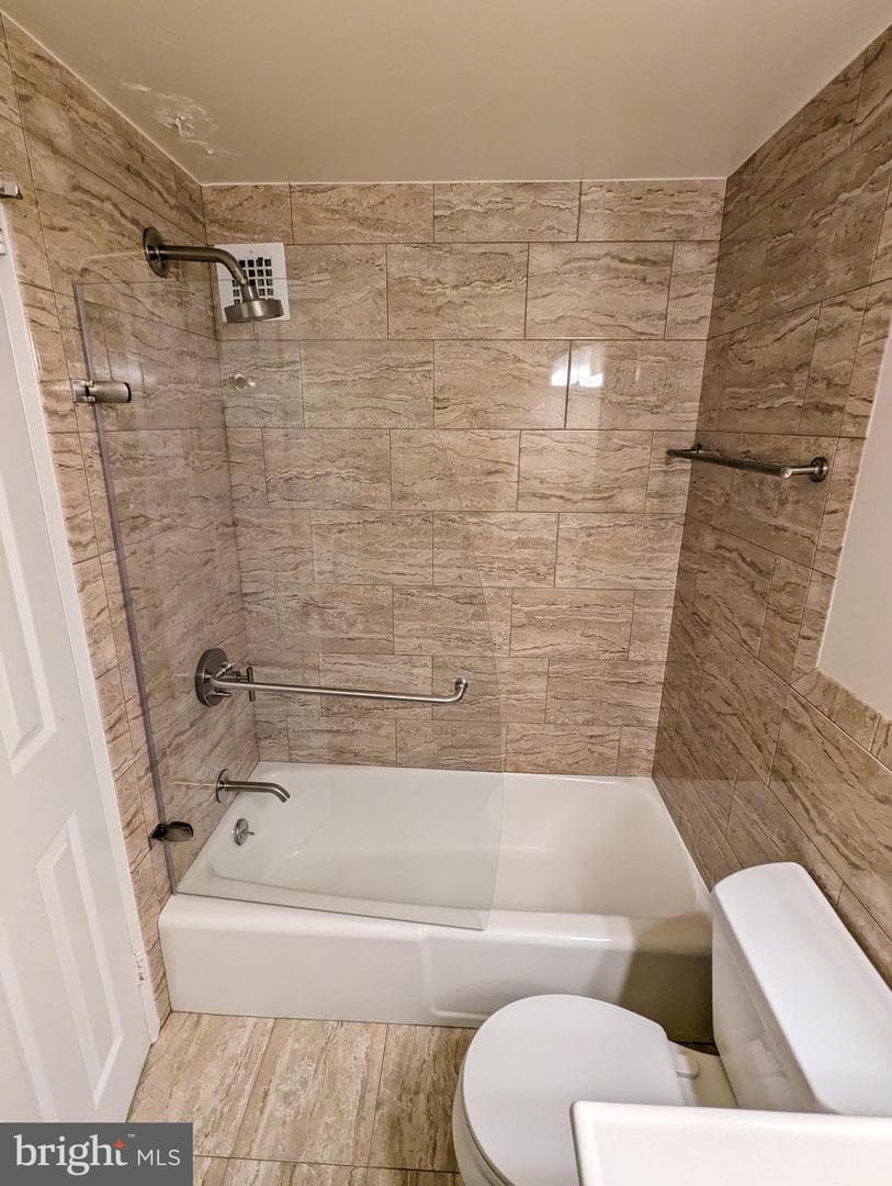 8315 N Brook Lane N #2-601 photo 8