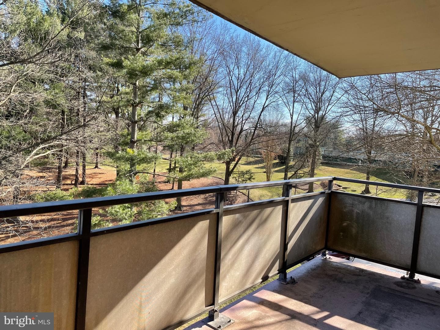 5225 Pooks Hill Road #228s photo 17