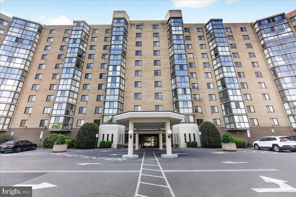 3310 N Leisure World Boulevard #6-611 photo 26