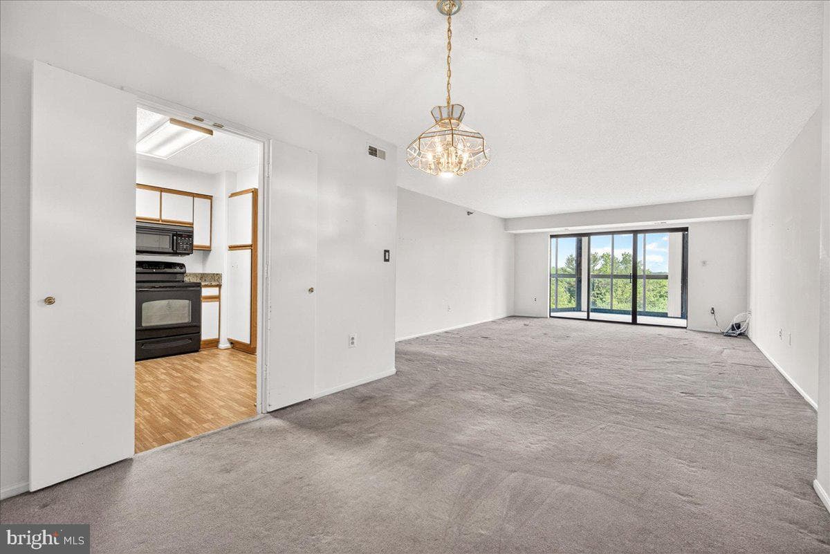 3310 N Leisure World Boulevard #6-611 photo 5