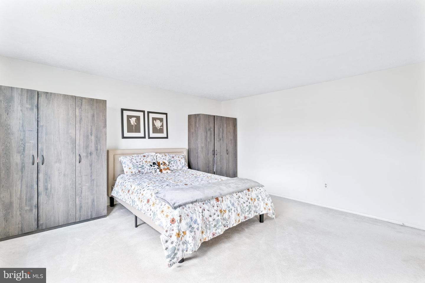 17420 Taunton Drive photo 32