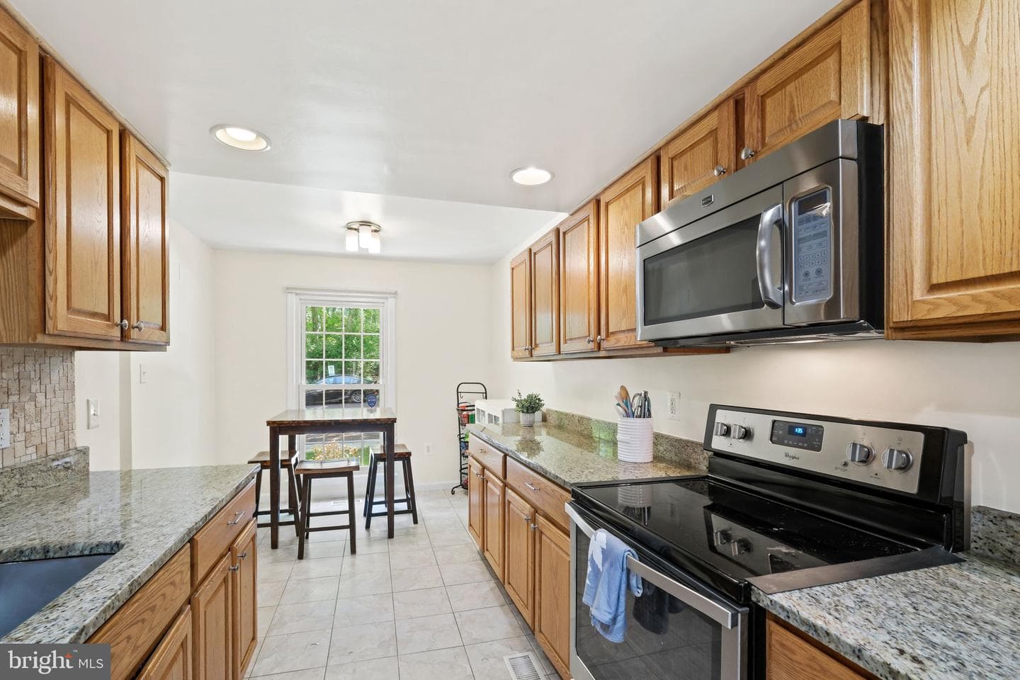 7344 Greentree Road photo 12