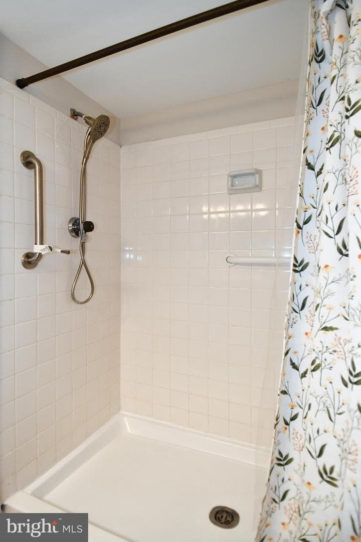 15300 Beaverbrook Court #88-2h photo 16