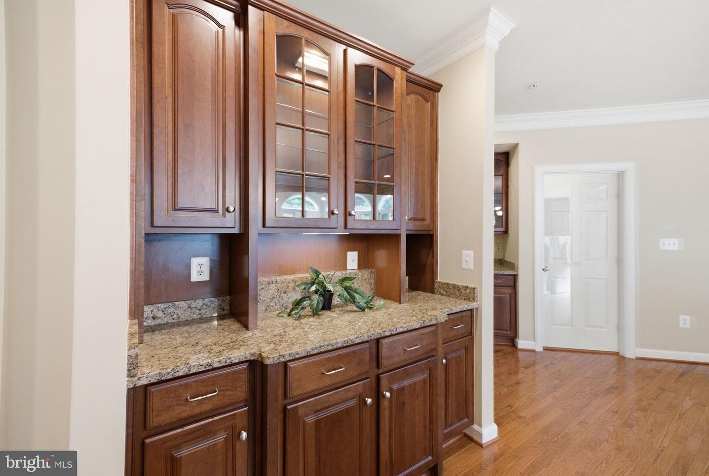 14140 Seneca Road photo 58