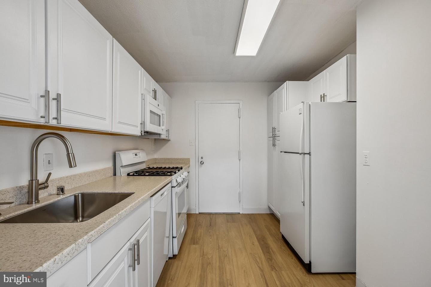 1121 University Boulevard W #1111 photo 22