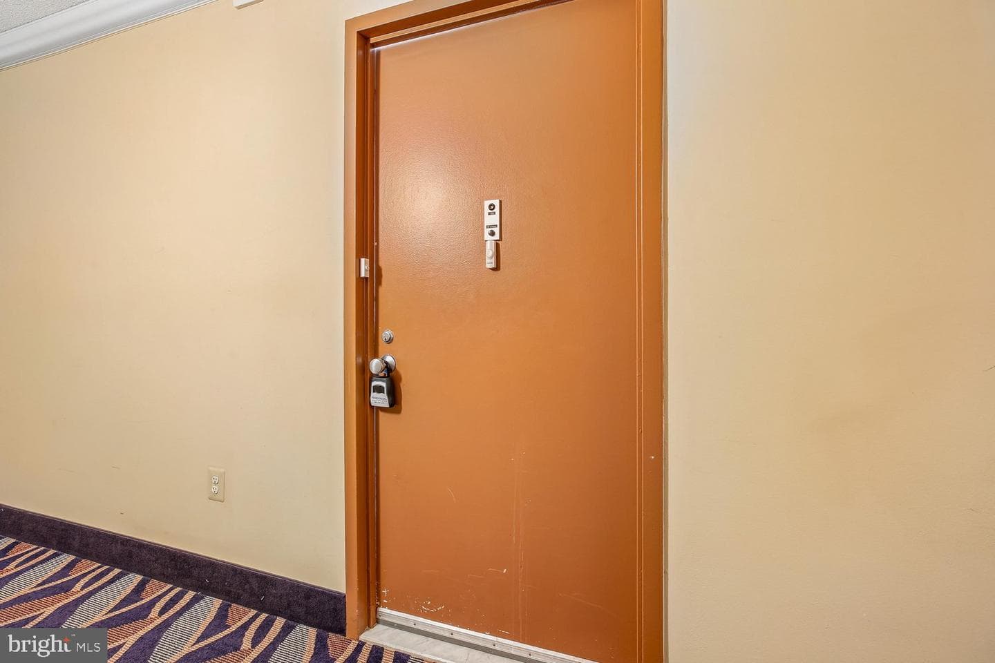 1121 University Boulevard W #1111 photo 8