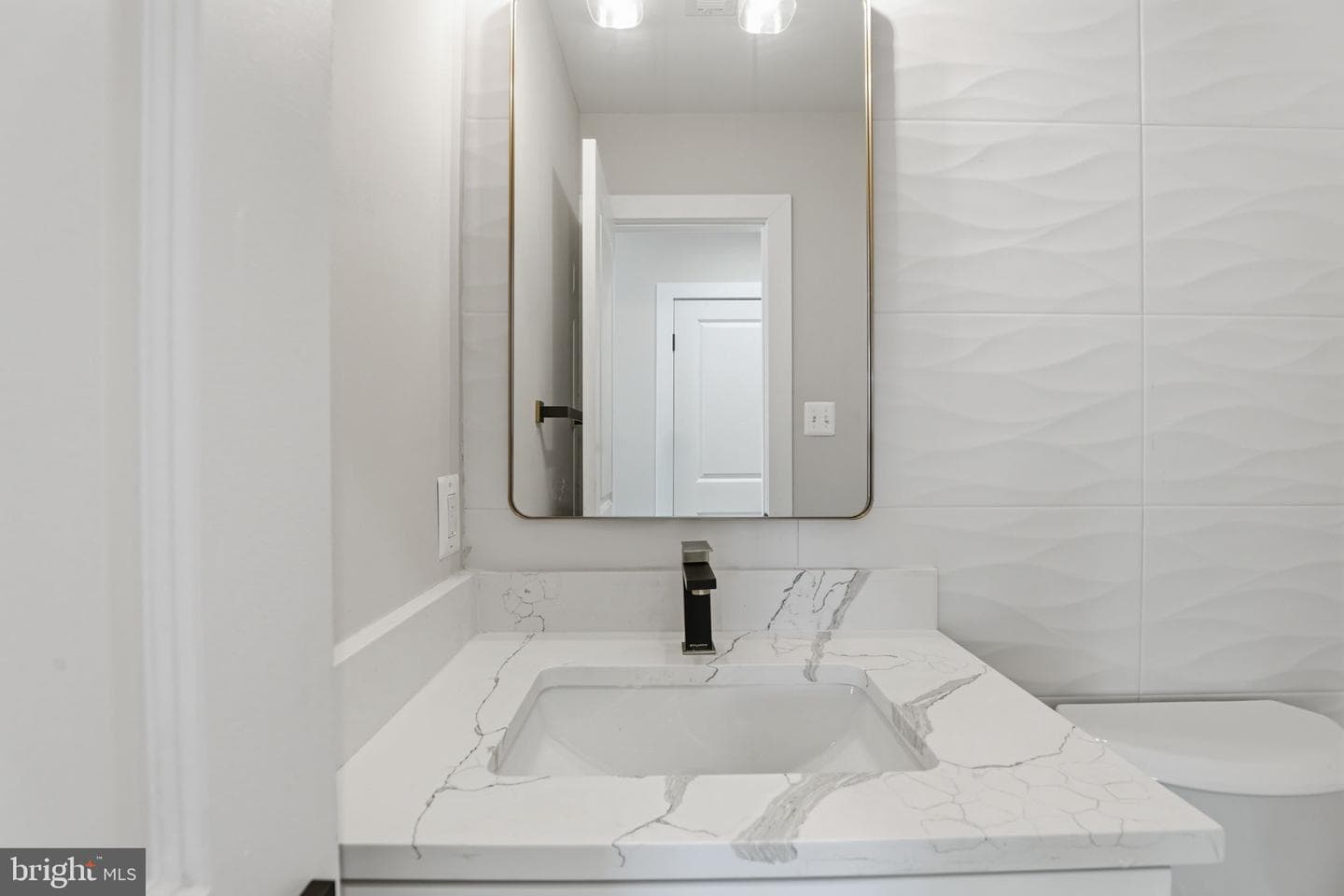 501 Horners Lane photo 35