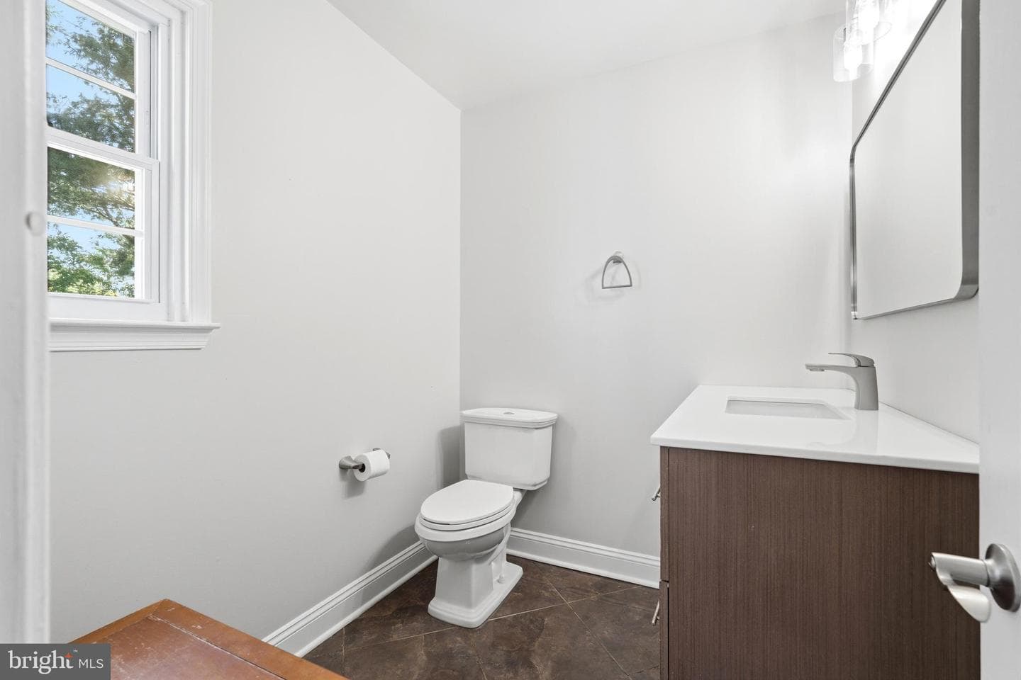6 Bostwick Court photo 14