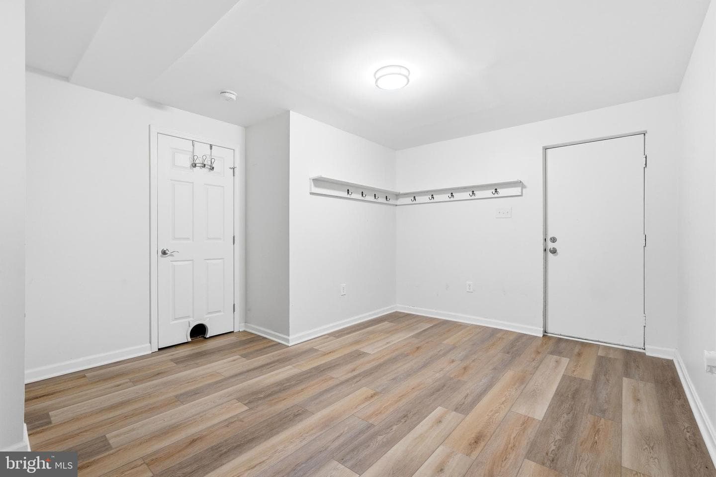 6 Bostwick Court photo 29