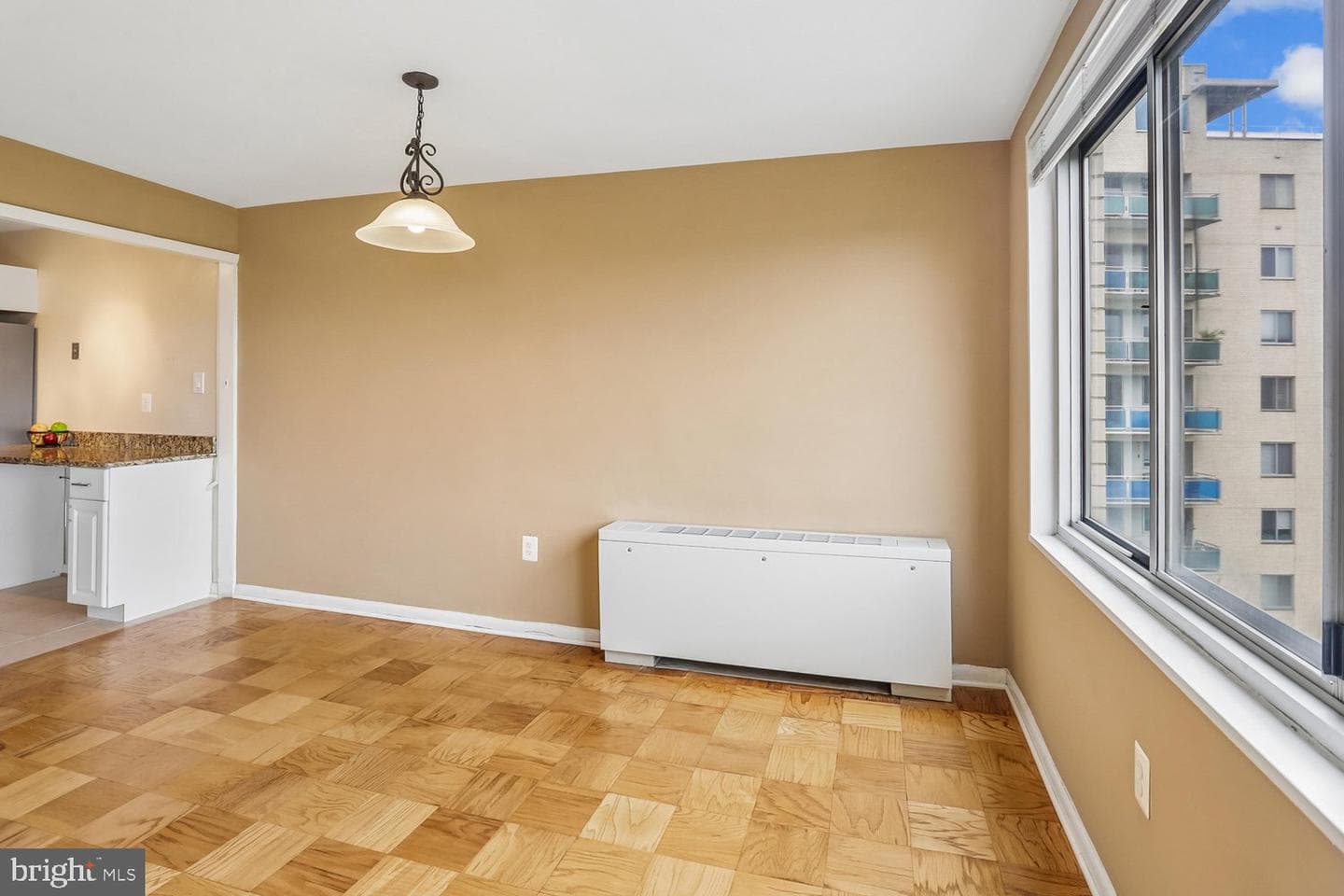 10201 Grosvenor Place #1206 photo 12