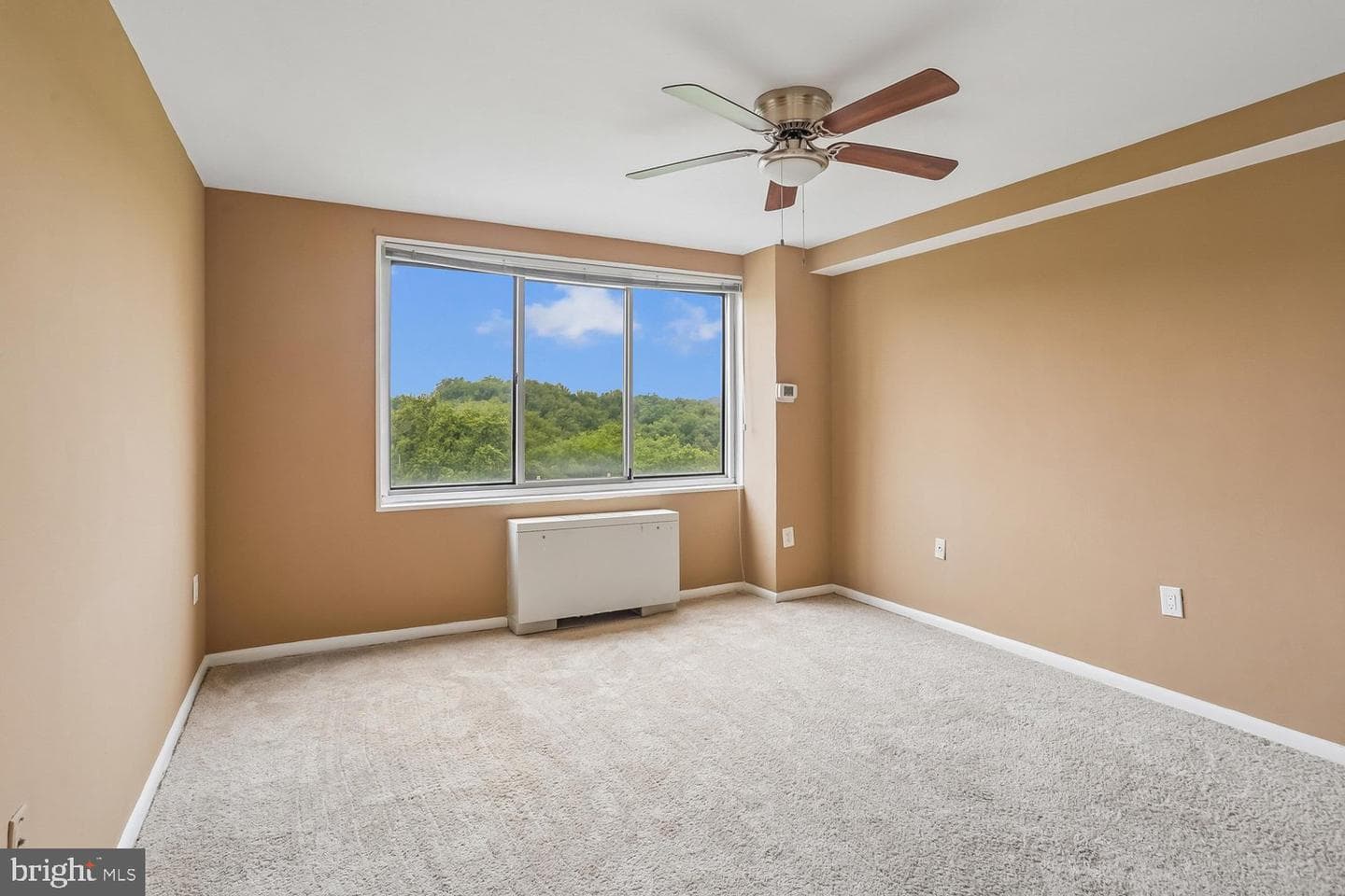 10201 Grosvenor Place #1206 photo 23