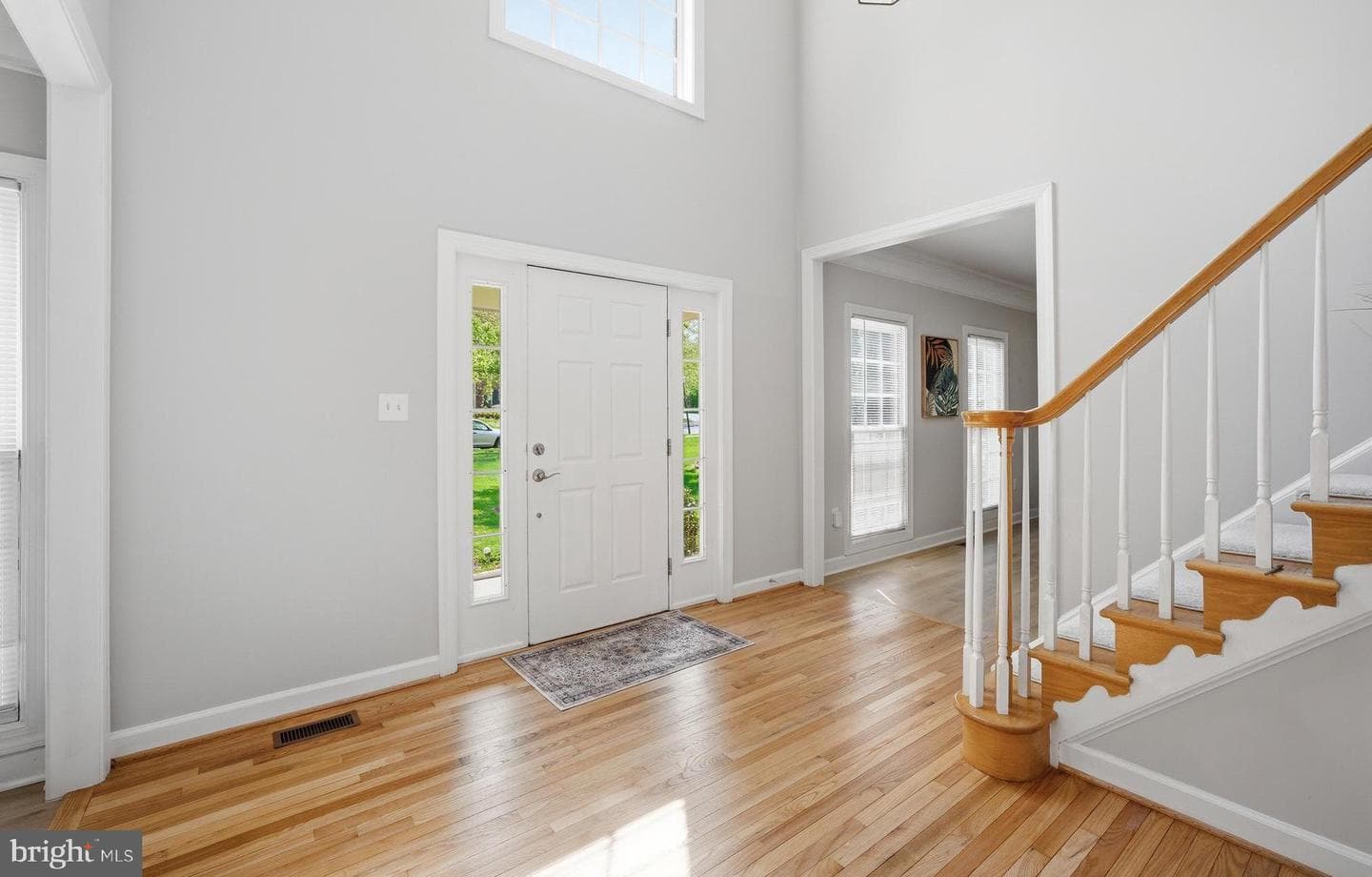 13904 Natia Manor Drive photo 2