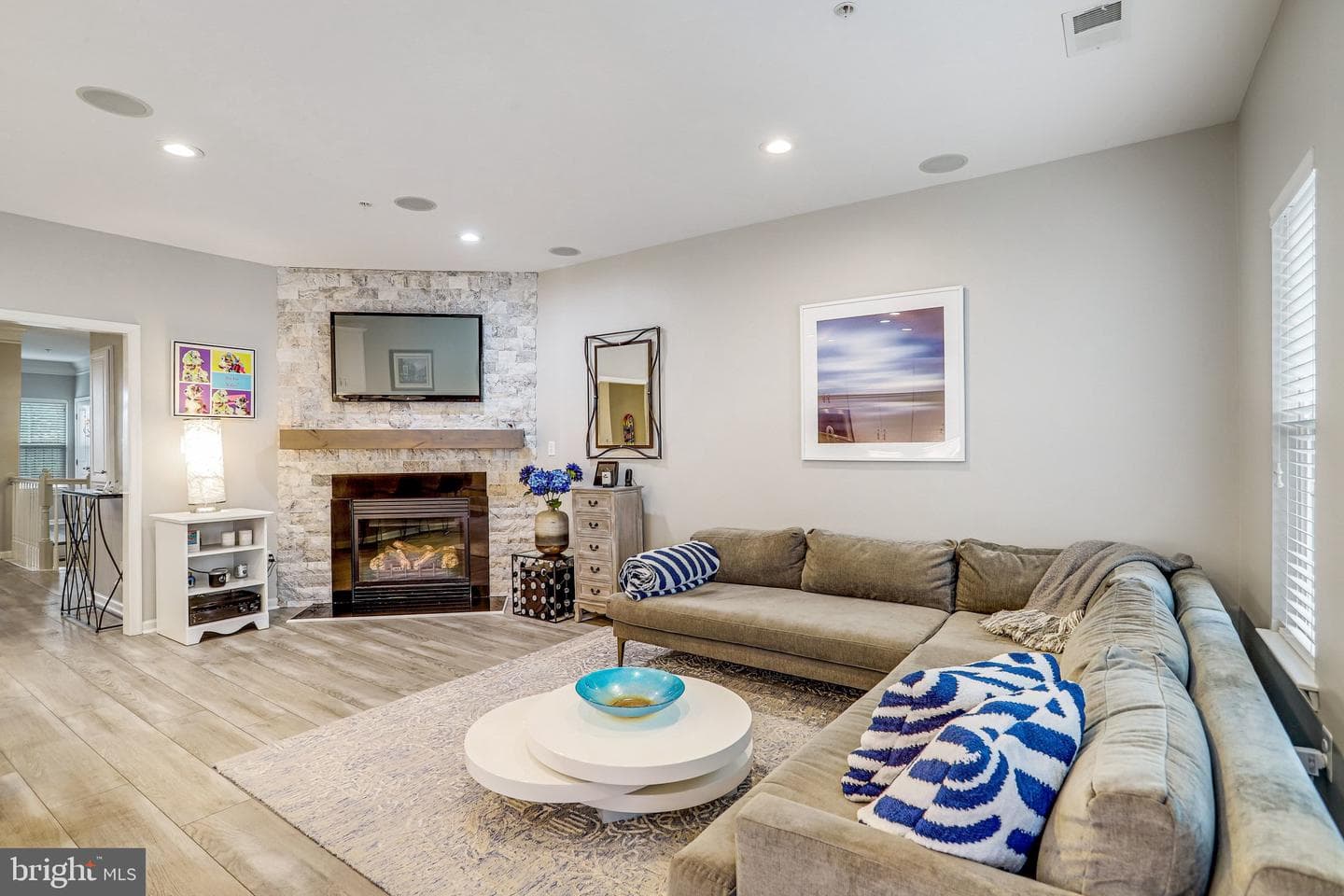 358 Urban Avenue #358 photo 6