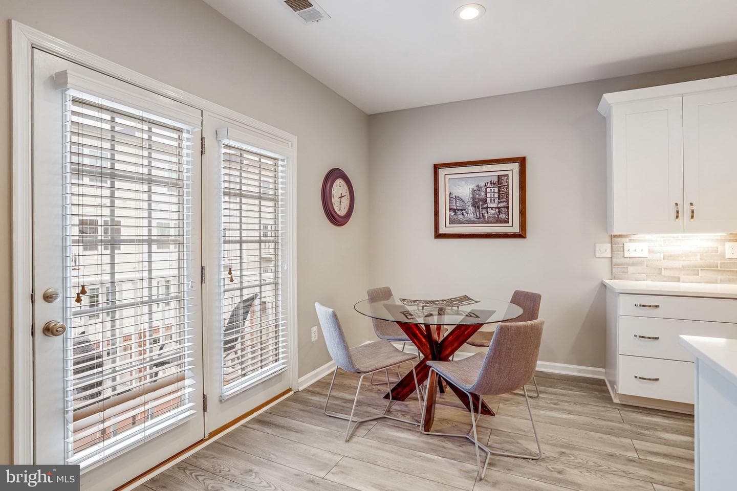 358 Urban Avenue #358 photo 9