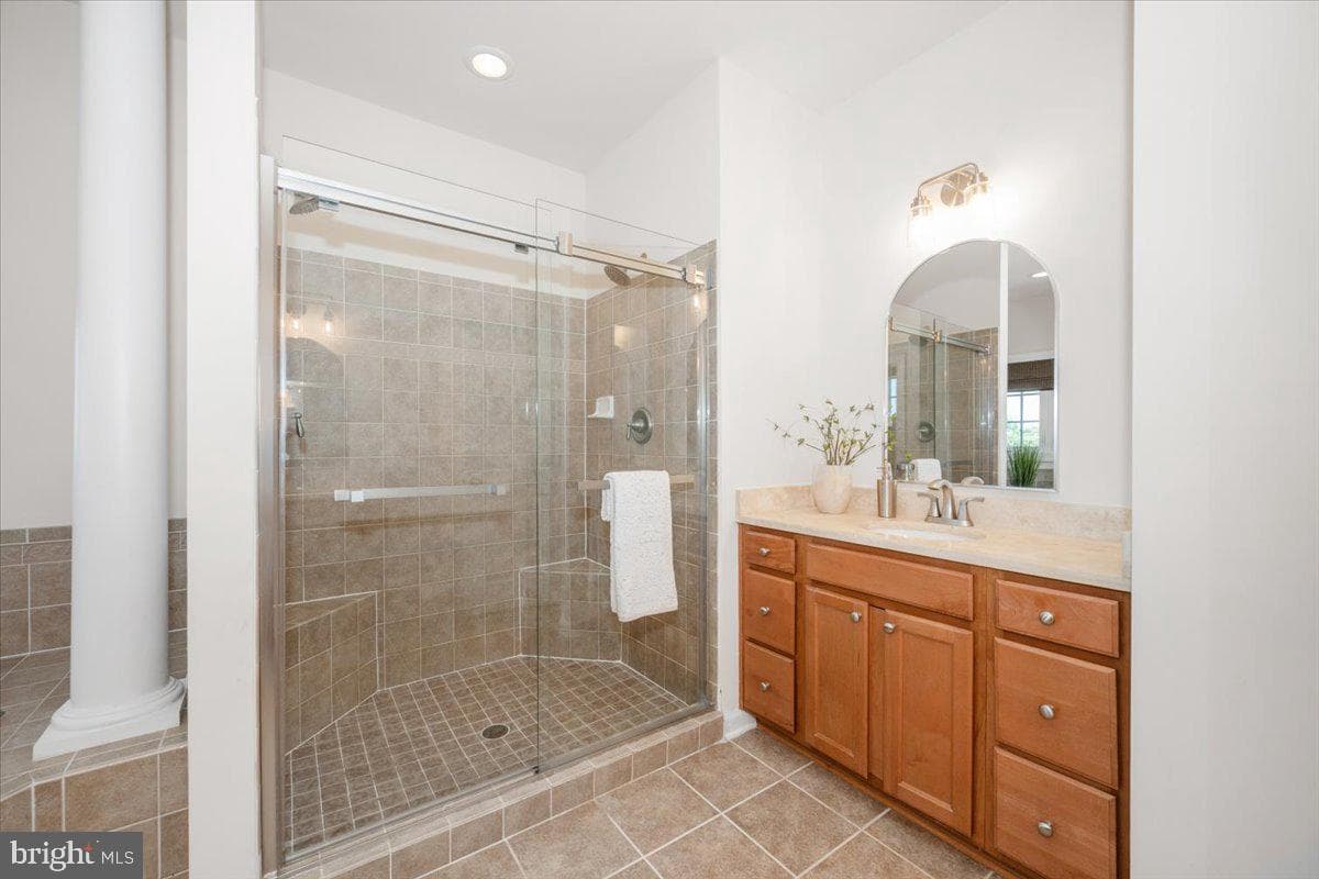 11117 Potomac Oaks Drive photo 56