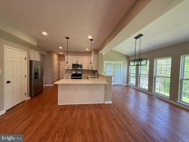 7117 Intrepid Lane photo 7