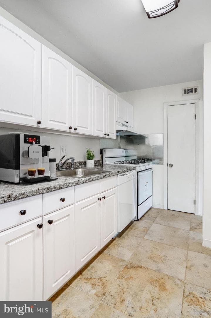 5115 Crossfield Court #14 photo 10