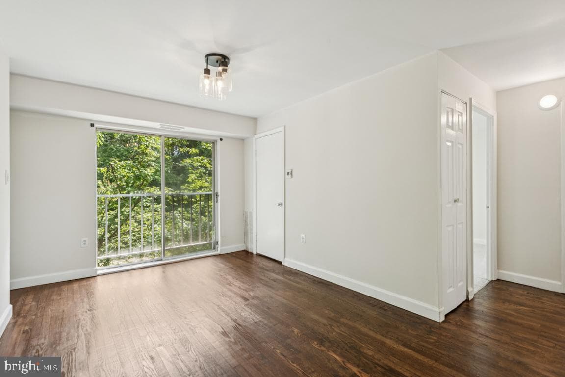 3240 Hewitt Avenue #6-3-A photo 5
