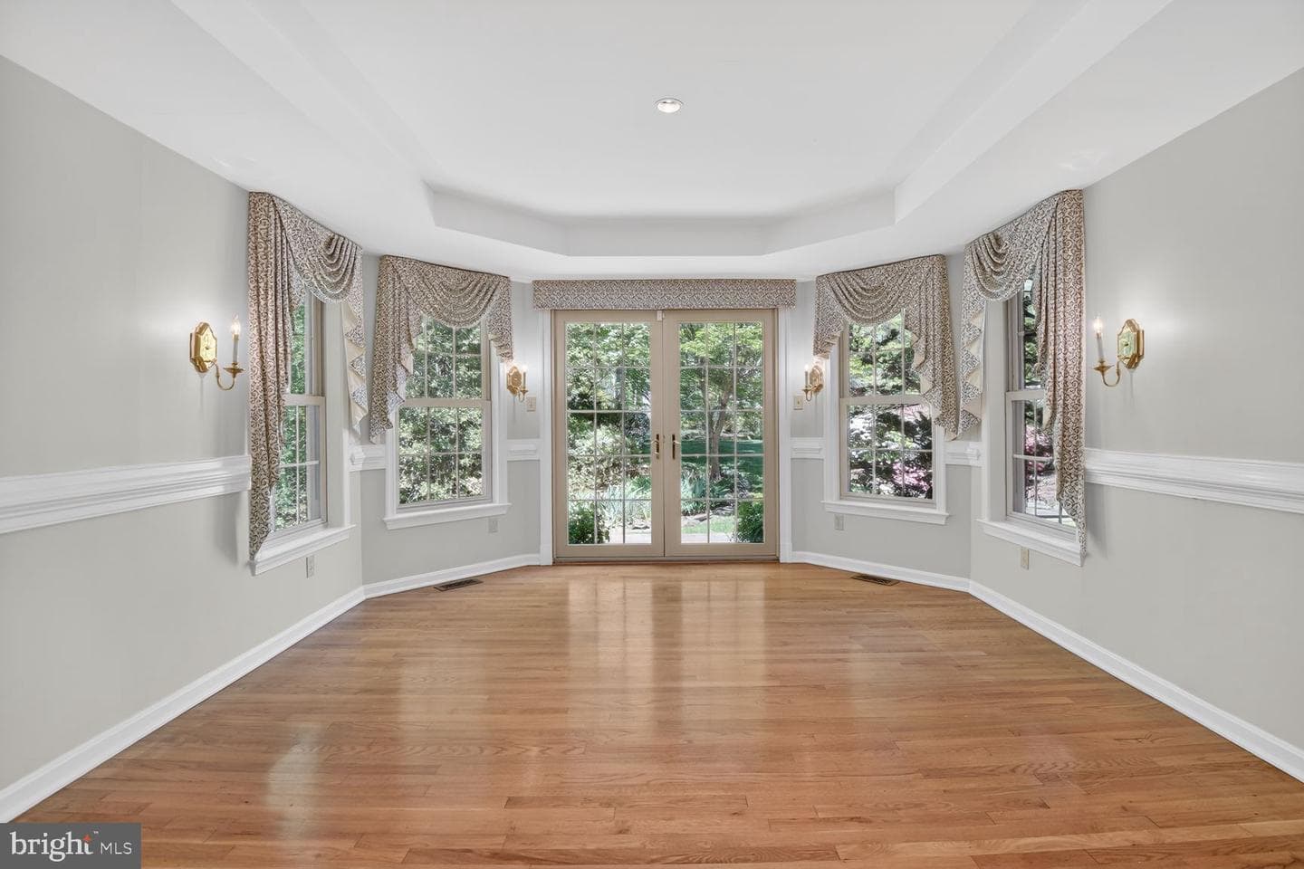 5005 Jasmine Drive photo 10