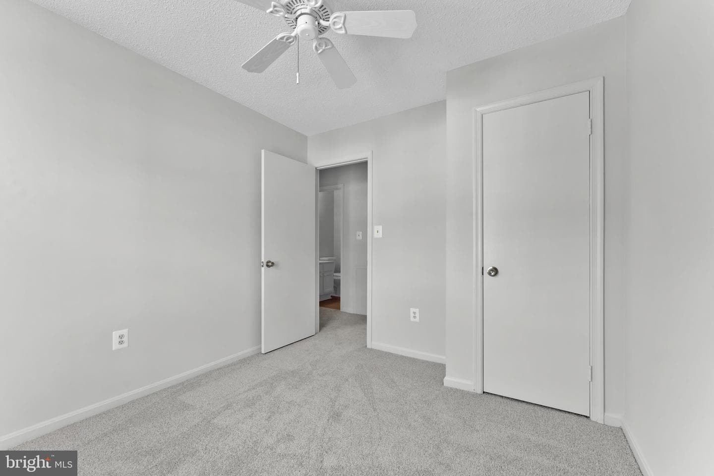 4002 Sparrow House Lane photo 30