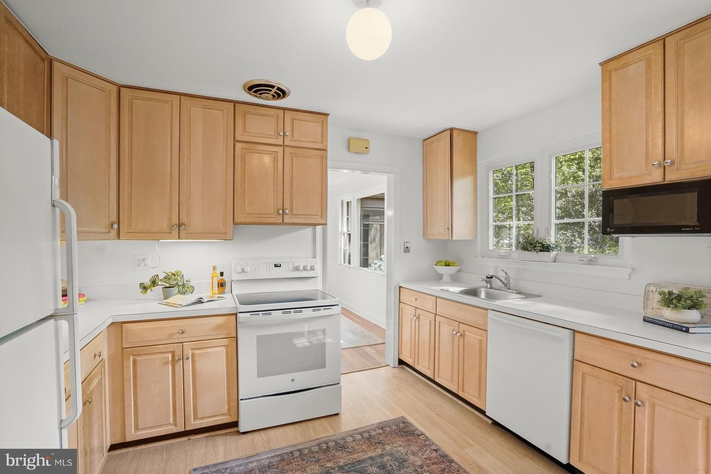 5124 Westpath Way photo 9