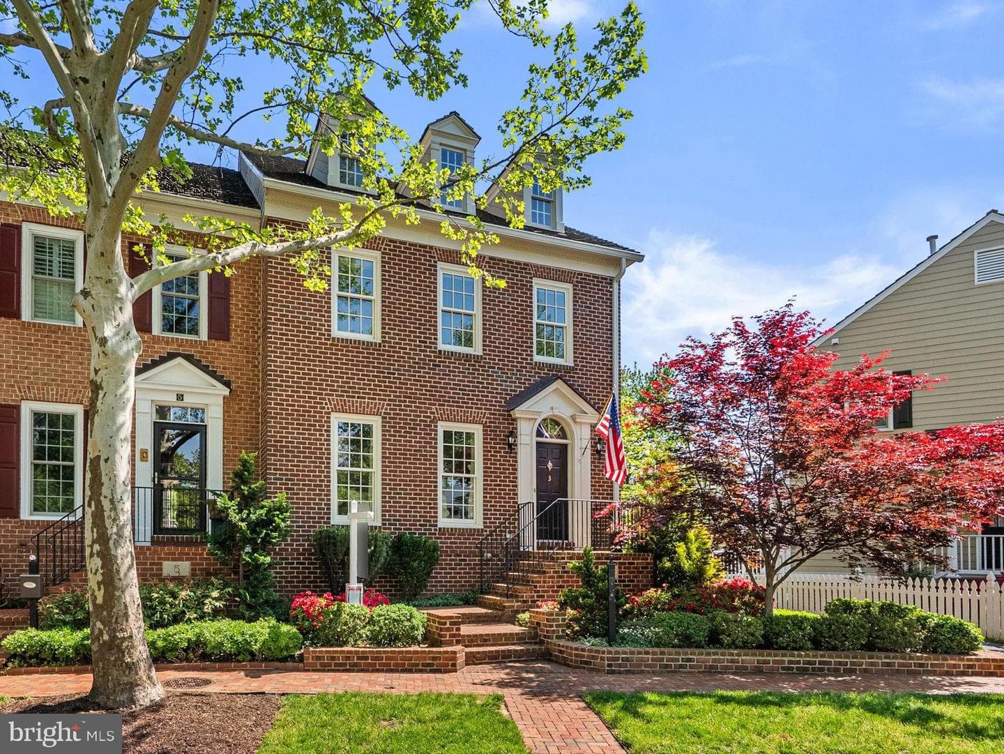 3 Kent Gardens Circle photo 2
