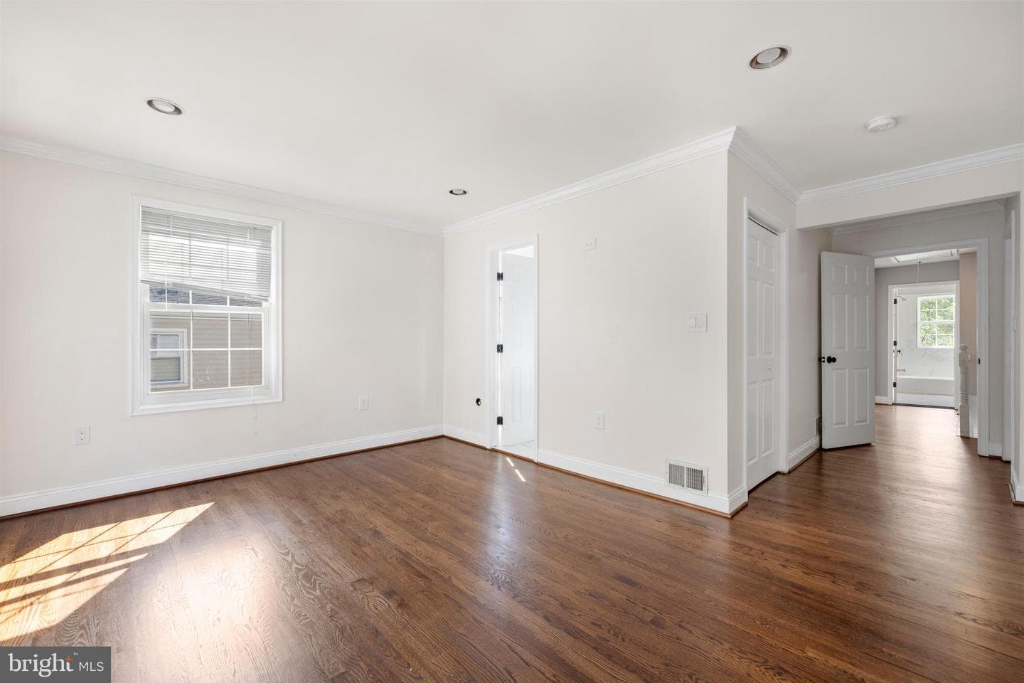 12025 Claridge Road photo 20