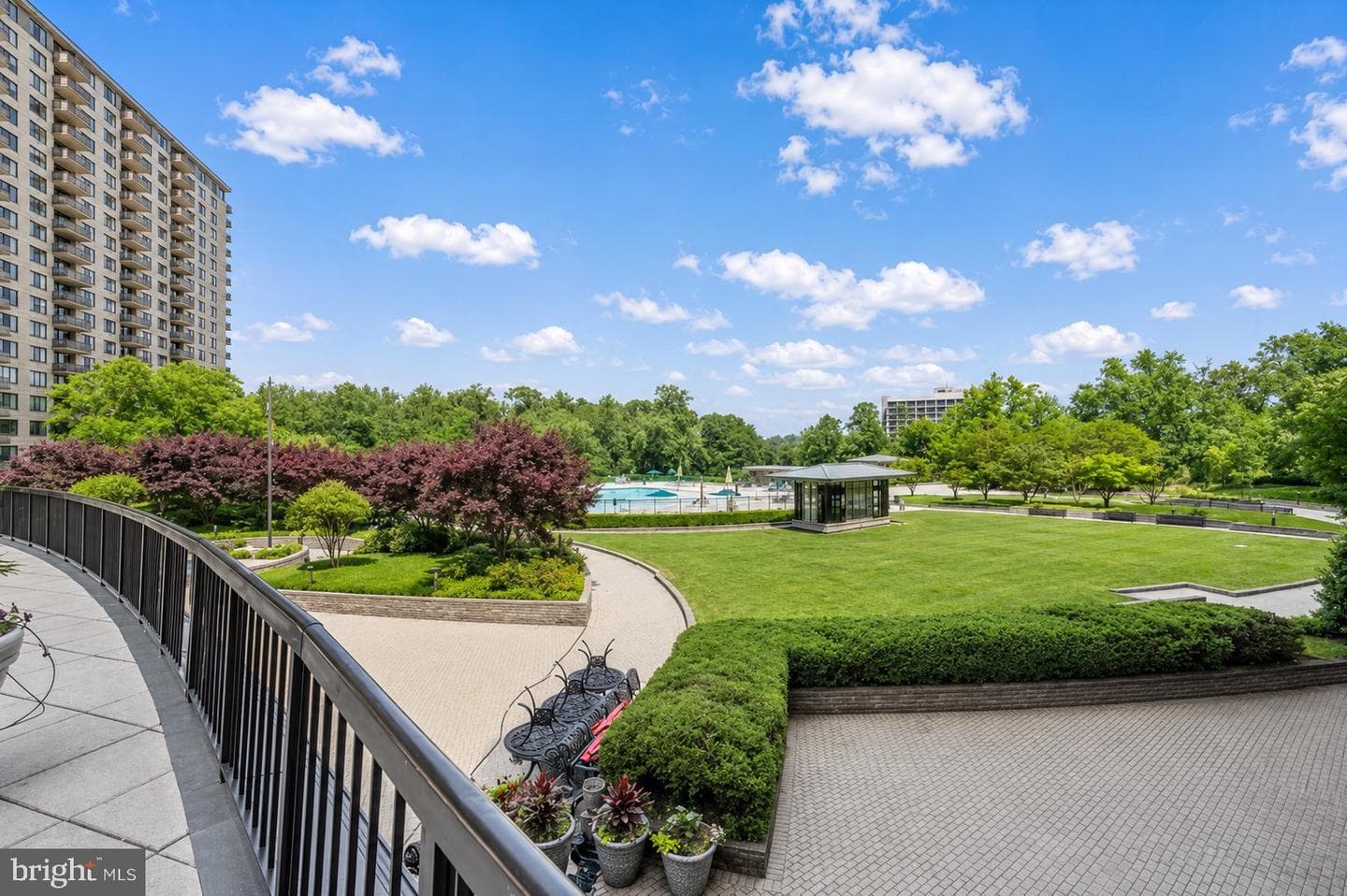 5225 Pooks Hill Road #1814s photo 6
