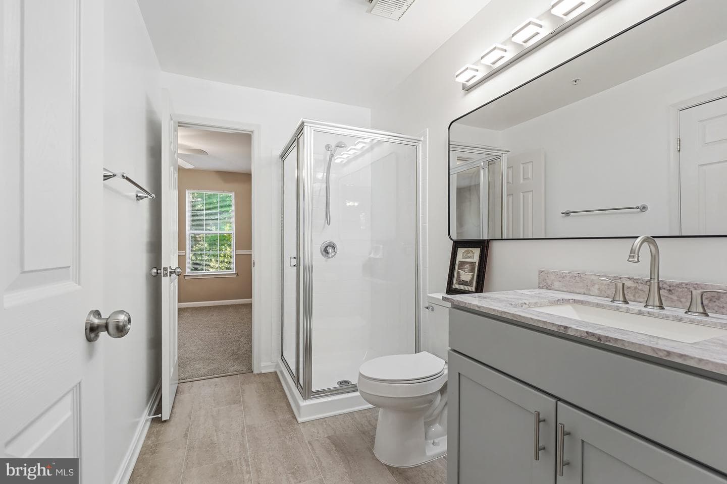 18101 Cloppers Mill Ter # 12B photo 24